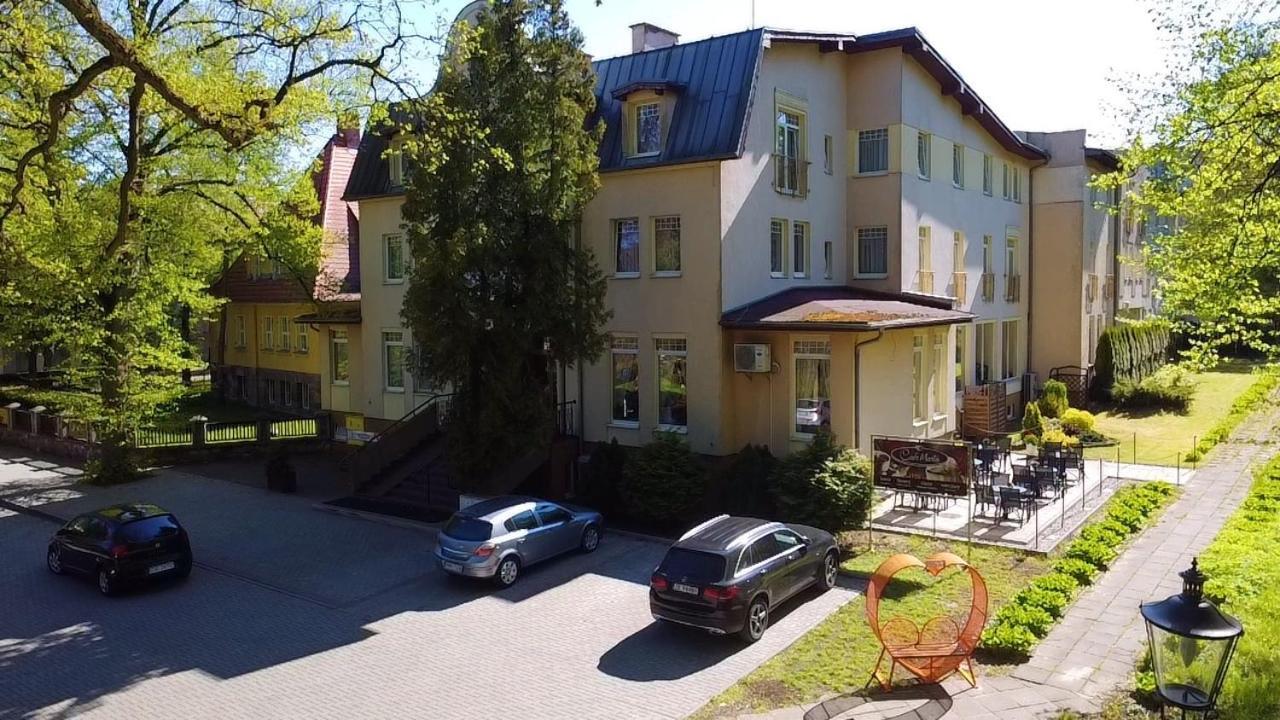Marta Medical Otel Połczyn-Zdrój Dış mekan fotoğraf